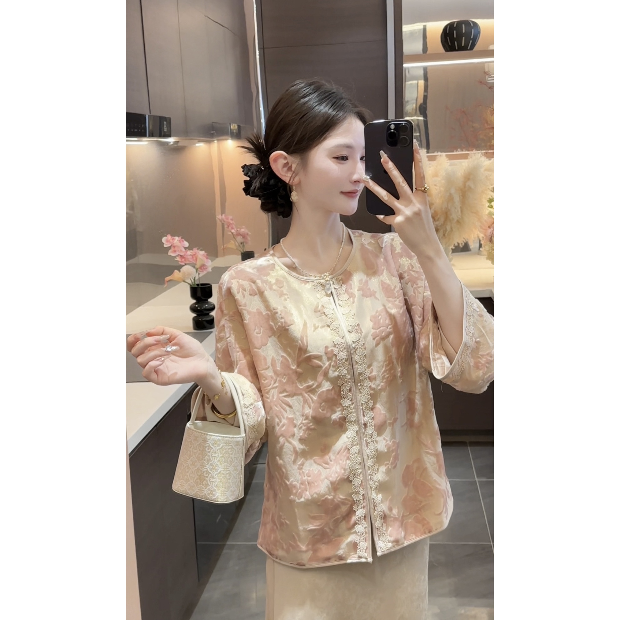 【周粥】【花吟】2025秋季新款新中式立体提花丝绒外套预JJQ5WT5316