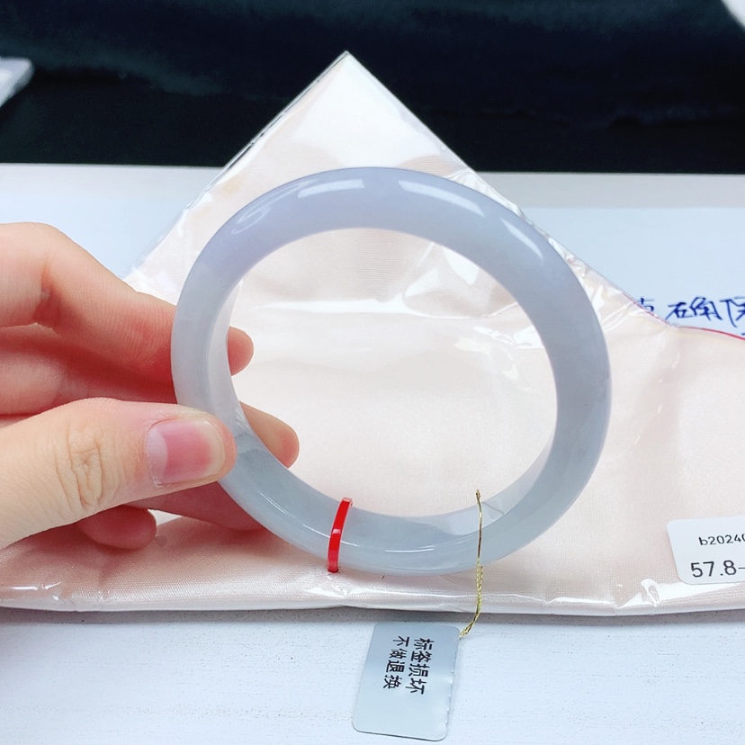 【闪购商品】翡翠手镯未镶嵌天然缅甸a货手镯57+