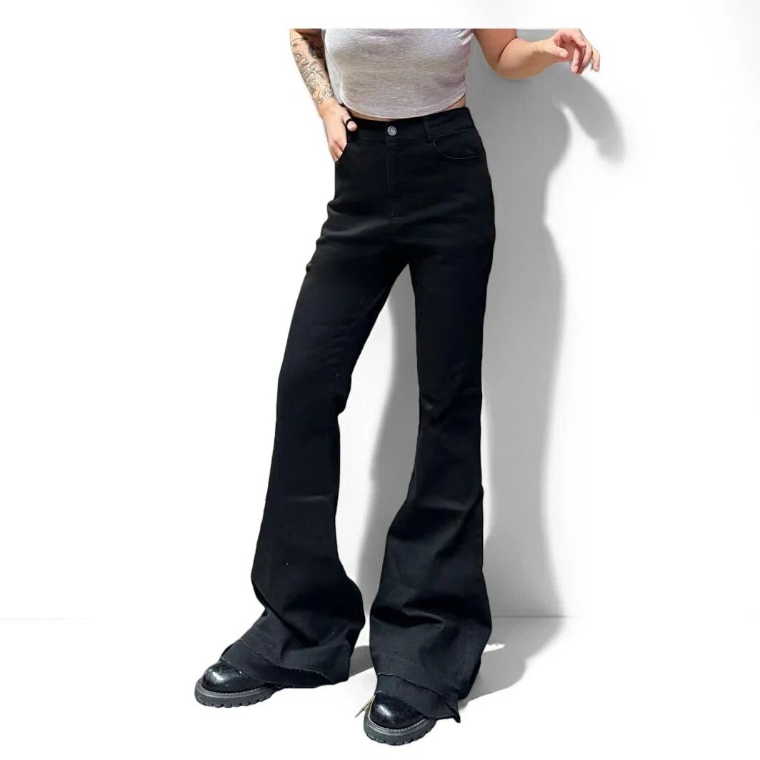 大宝家《加绒自留》破口加绒喇叭裤