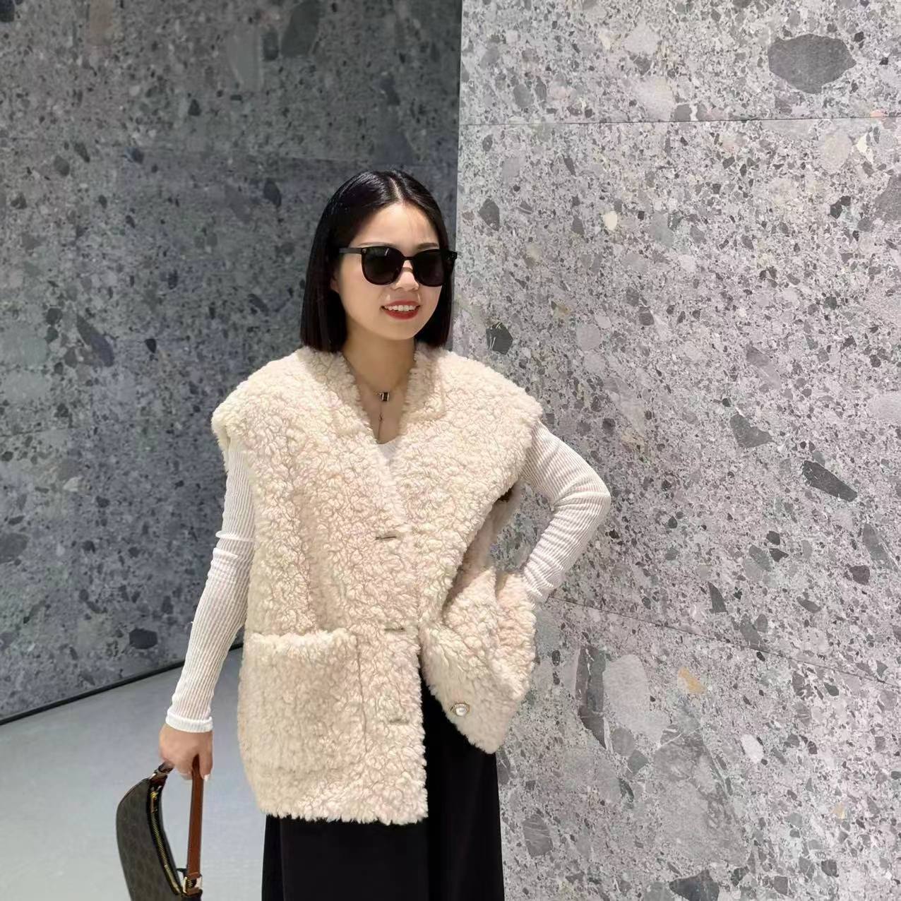 康哥哥2401宽松版毛毛马甲