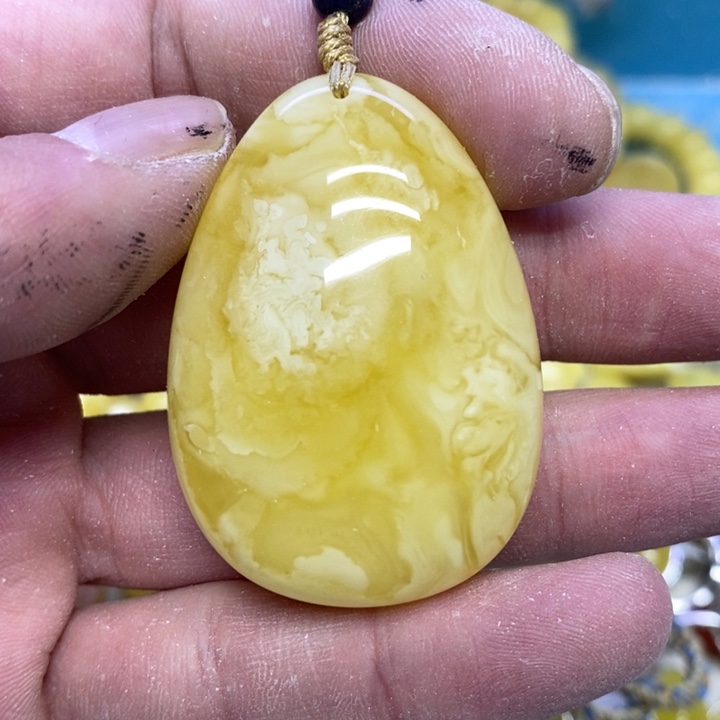 蜜蜡裸石未镶嵌吊坠