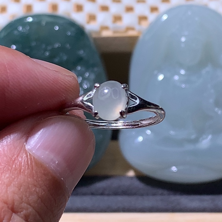 翡翠未镶嵌颈饰开场福利 戒指