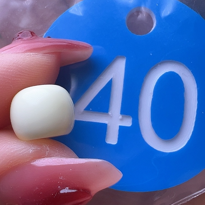 蜜蜡裸石未镶嵌9mm 白蜡 老型