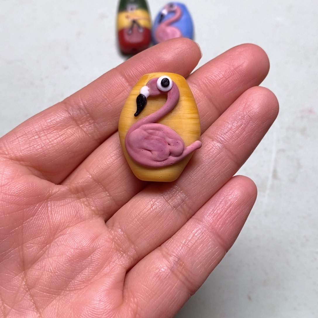 琉璃颈饰印度尼西亚火烈鸟
