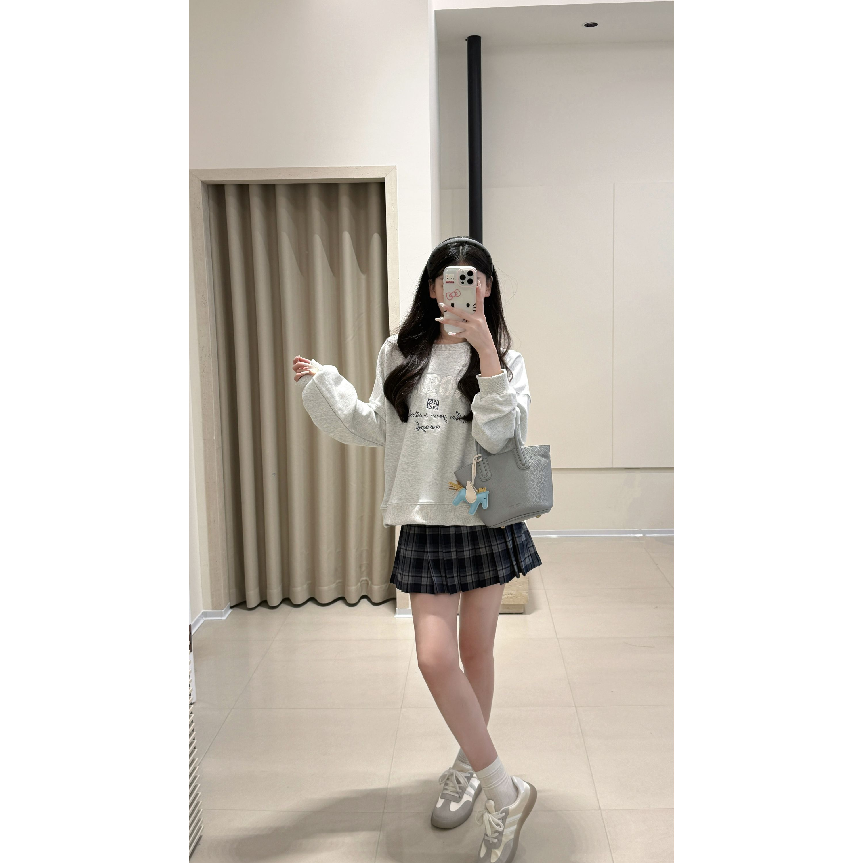 韩系甜美气质字母印花宽松显瘦卫衣2025秋新款