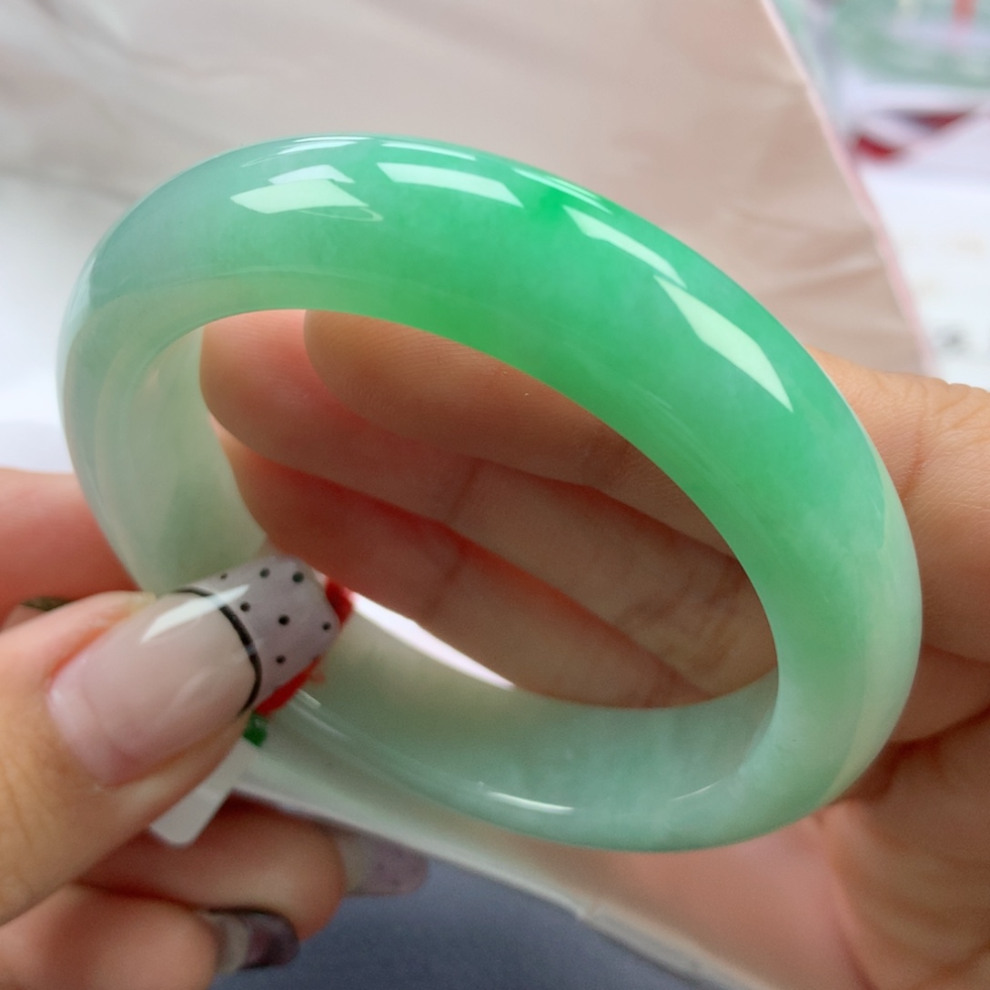 翡翠手镯未镶嵌51.5正