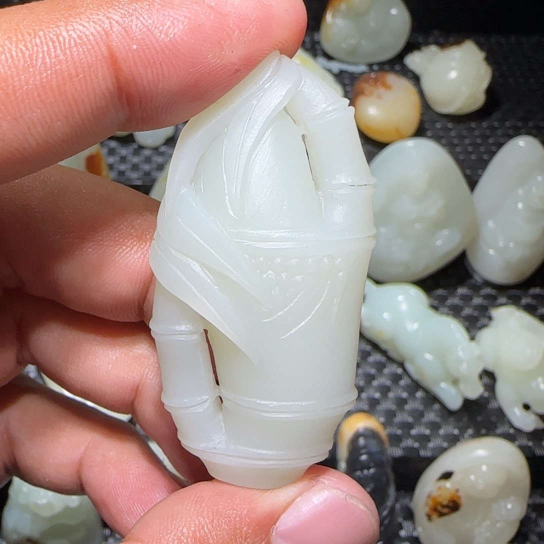 和田玉挂件未镶嵌钧****芃