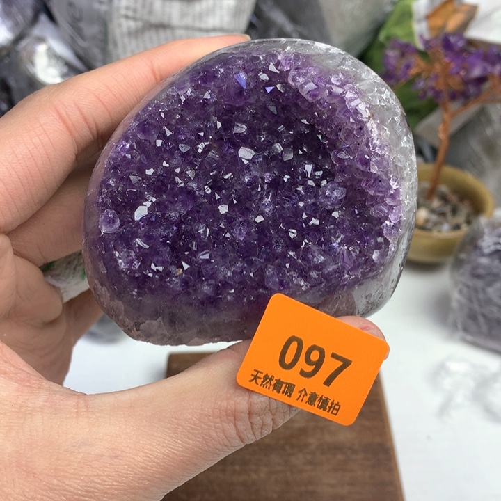 紫晶大型摆件（非配饰）未镶嵌