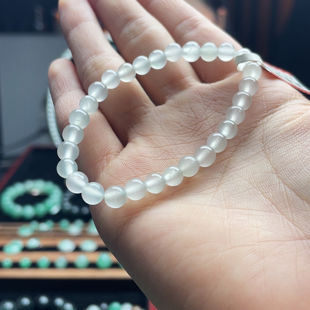 石英质玉（非洲翠）未镶嵌手串