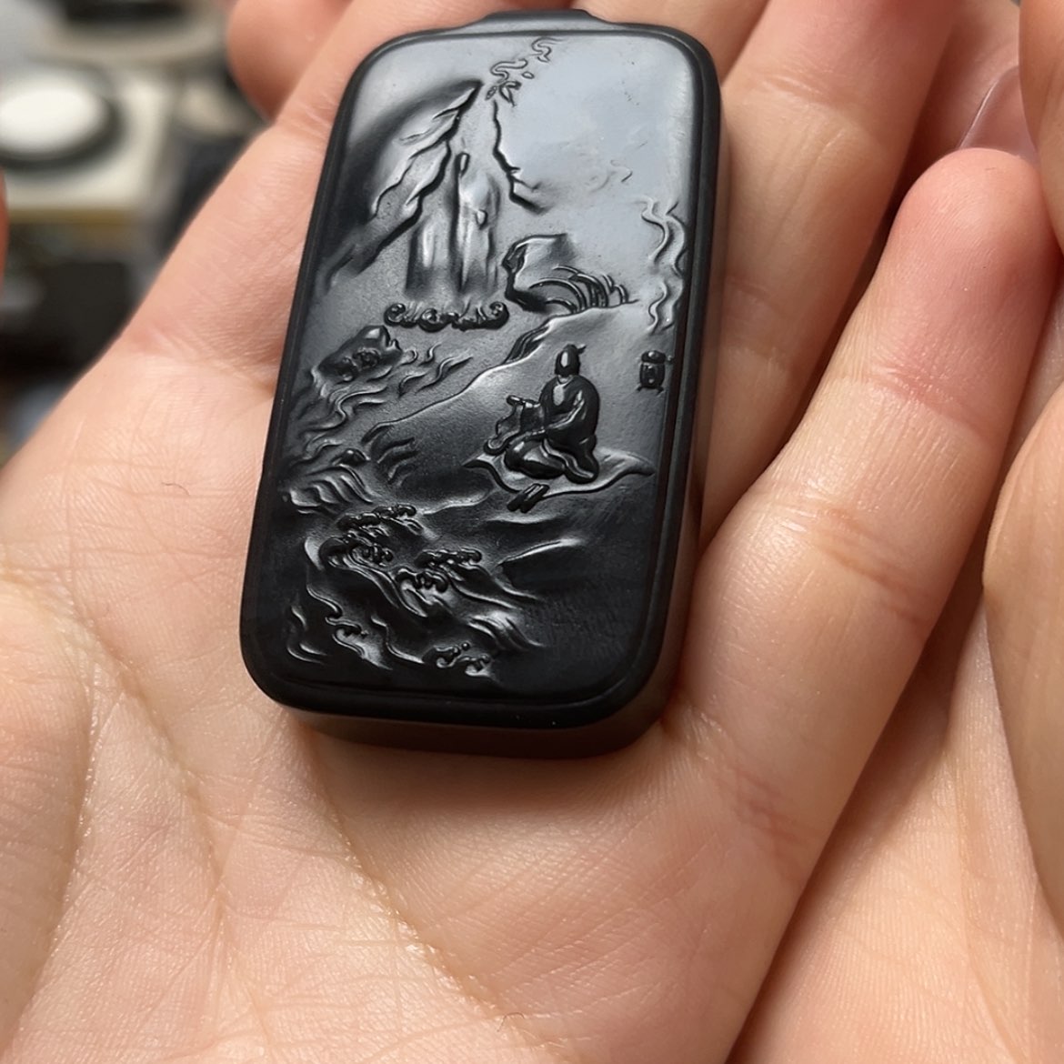 【闪购商品】和田玉（墨玉）51克左右带皮未镶嵌