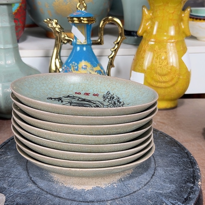 瓷片彼此彼此彼此彼此阿哈哈哈