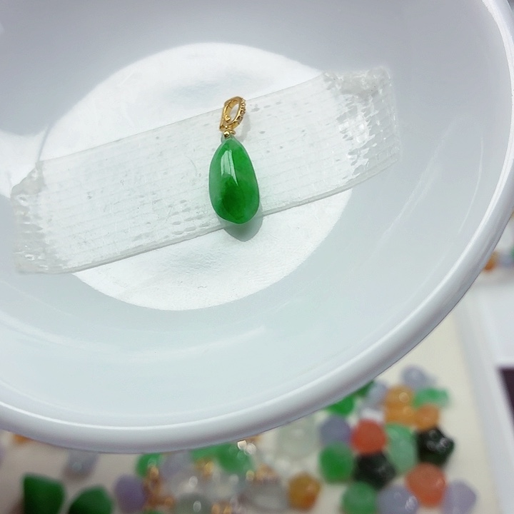 18K金镶嵌手链翡翠天然缅甸翡翠A货