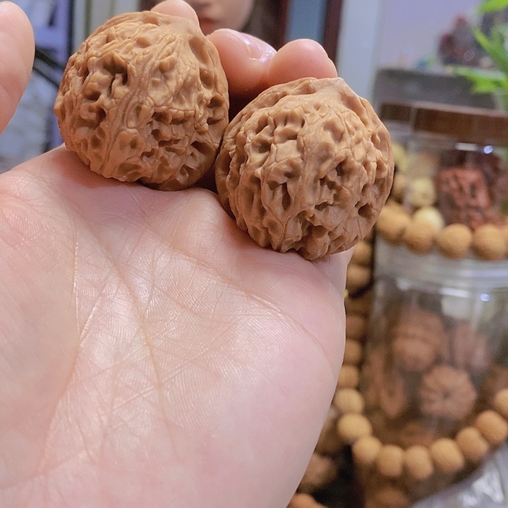 【闪购商品】文玩核桃把件41.5玉枕元宝