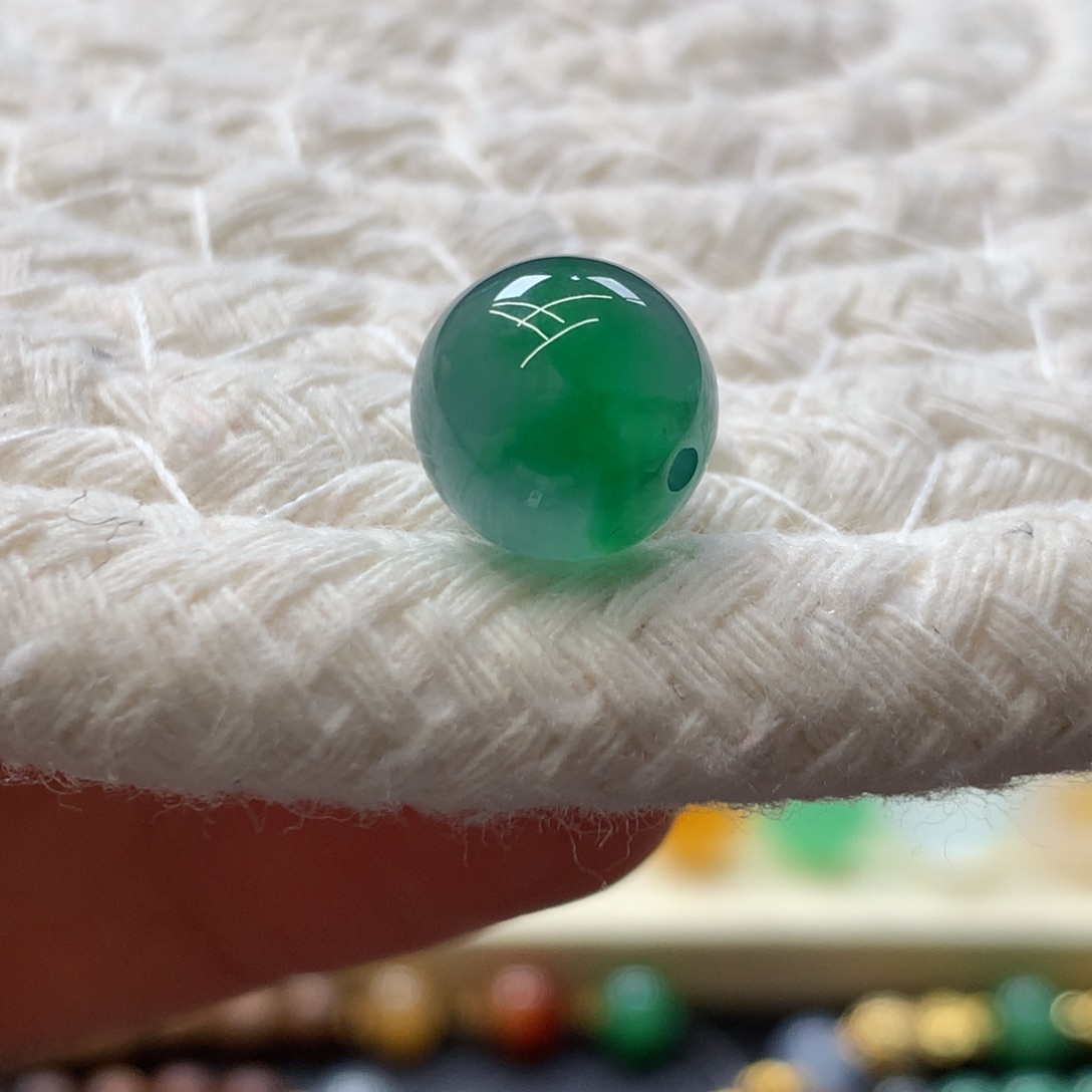 定制翡翠未镶嵌 毛货抛光定制 紫底阳绿 卡9.8 m 起冰起胶