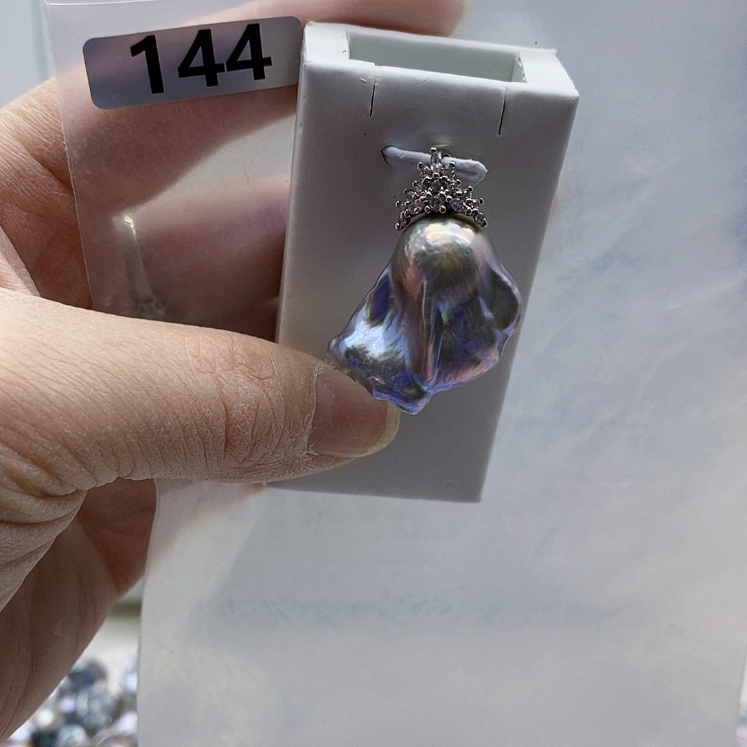 颈饰合金淡水珍珠