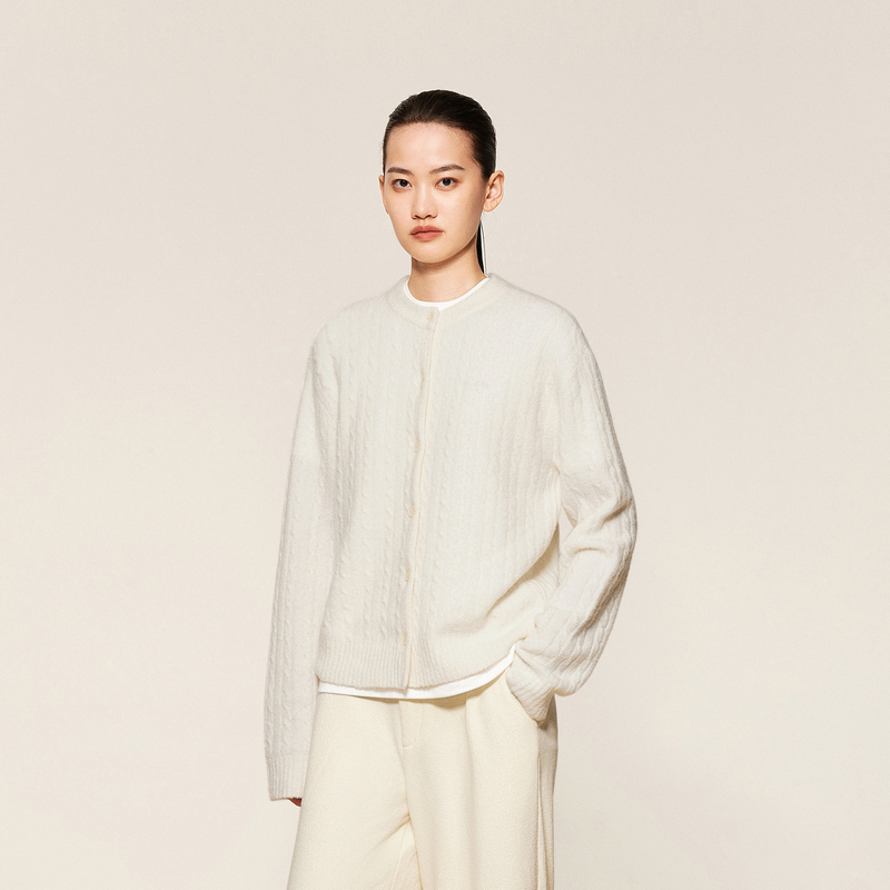 LESS秋冬麻花针织衫女通勤休闲简约圆领短款开襟上衣2OA312180