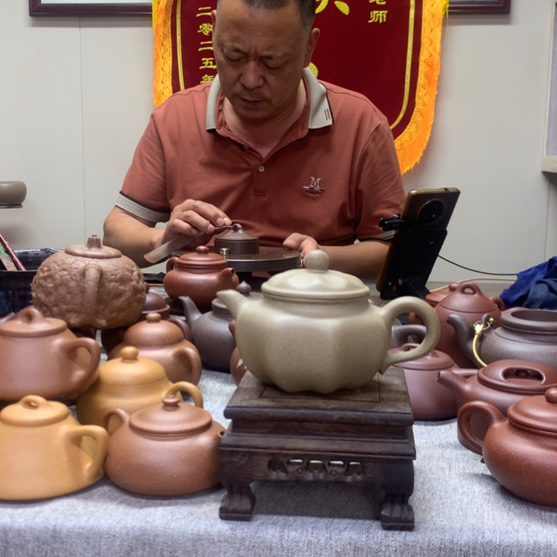 茶壶段泥八面玲珑260 C半手工制作