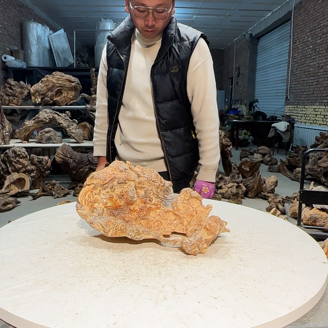 吉***云松木北沉香琥珀木工艺