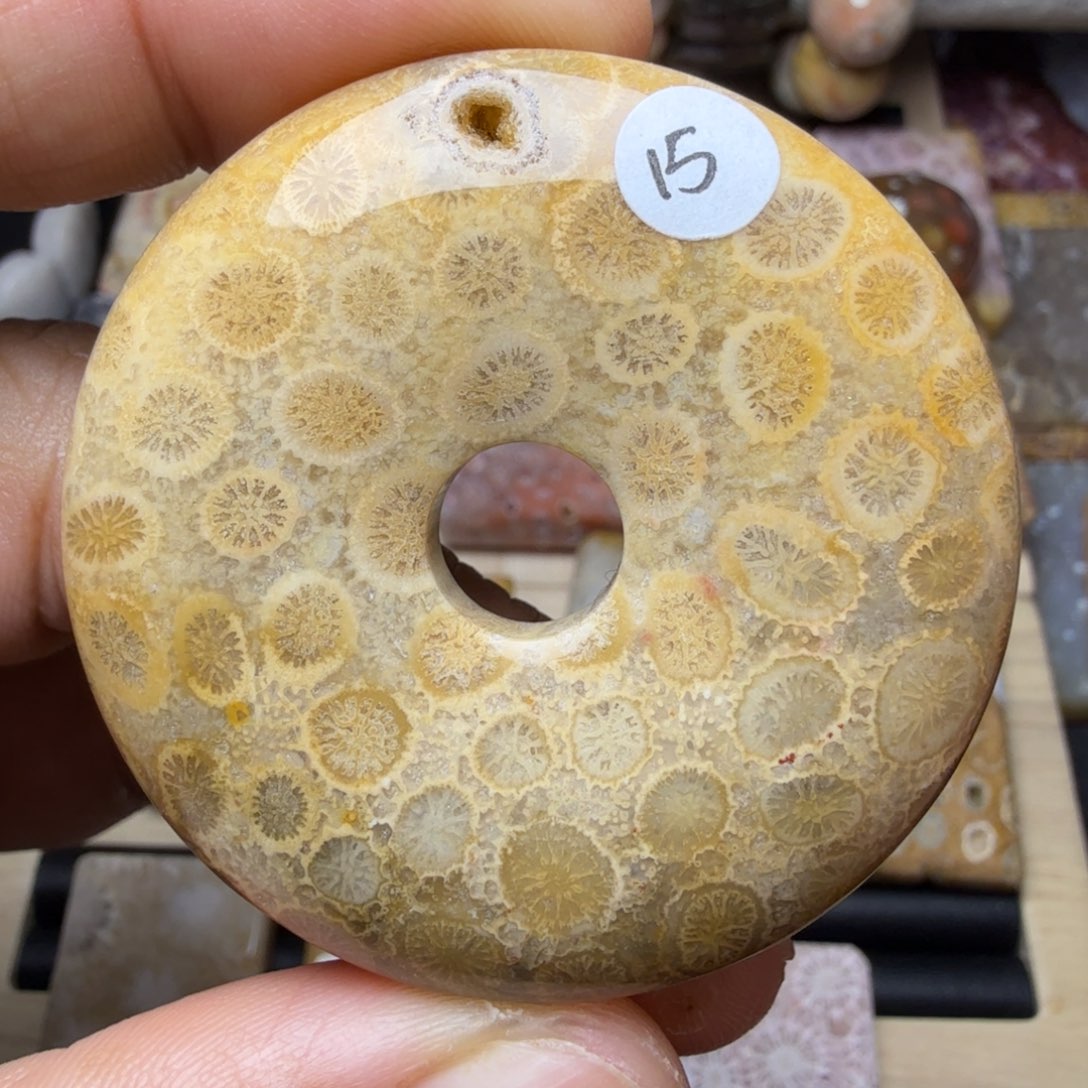 硅化玉未镶嵌纯天然色有机玉石保真色