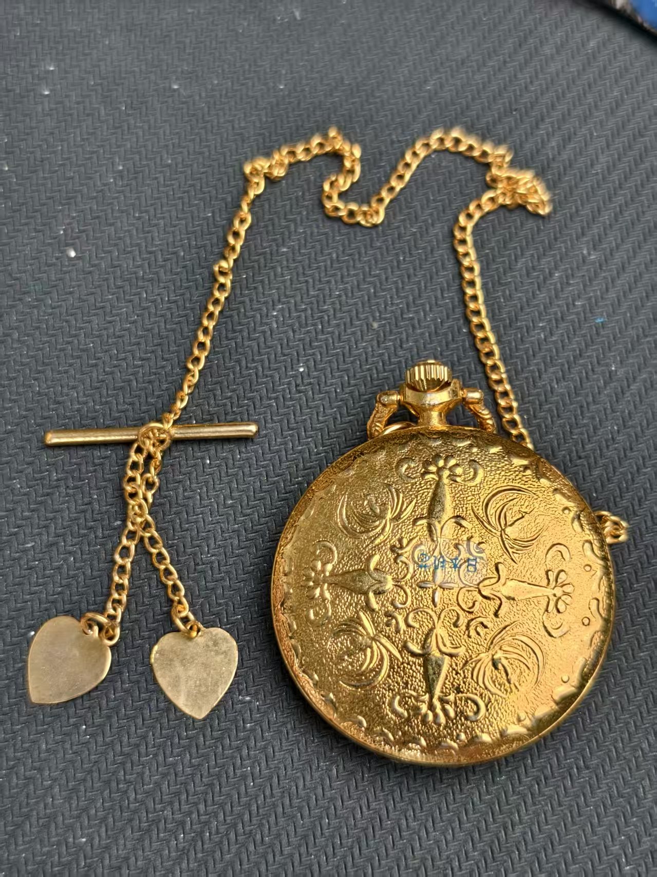 复古时尚经典怀表