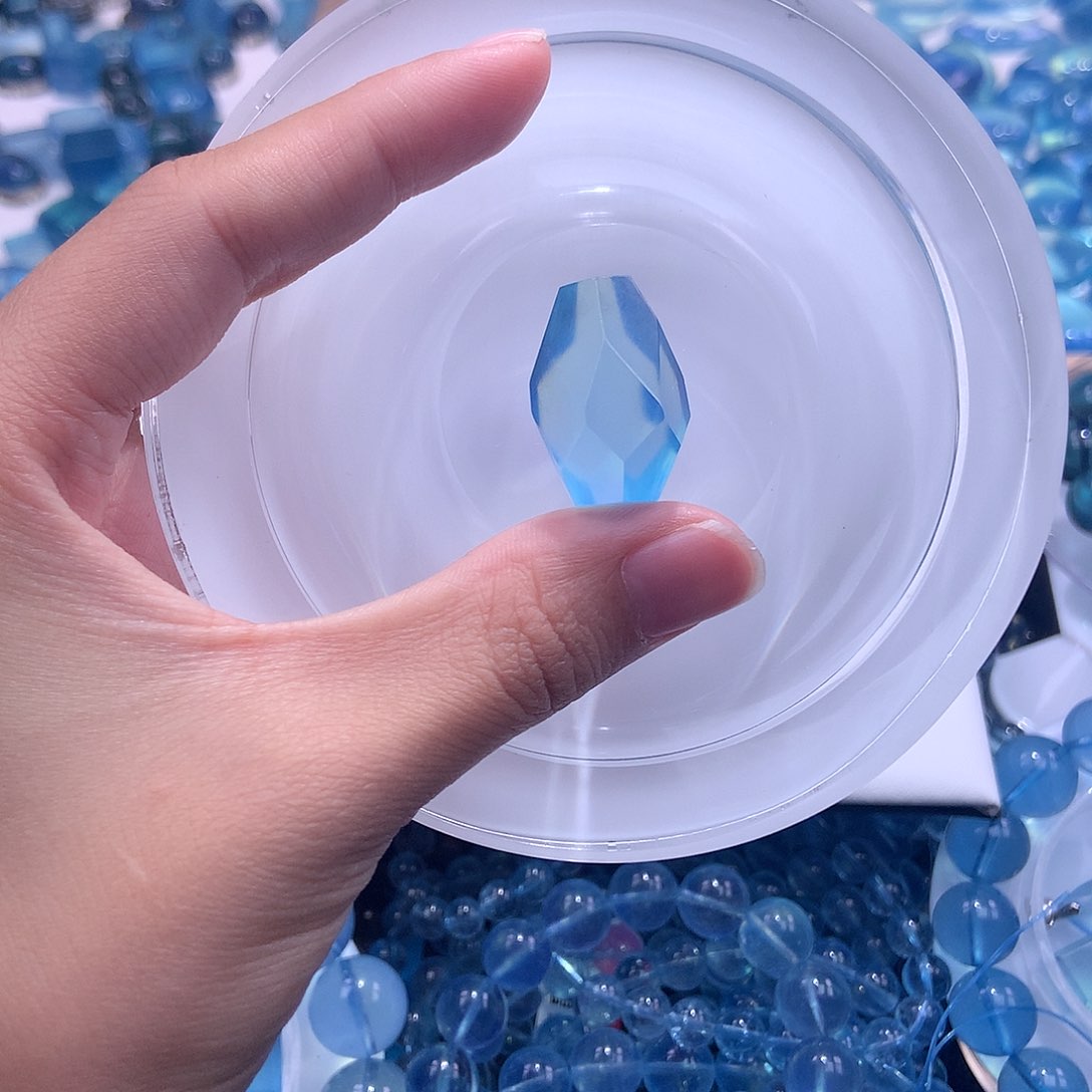 未镶嵌手串海蓝宝石颜*曦240元 叠拍10件 打孔不退换