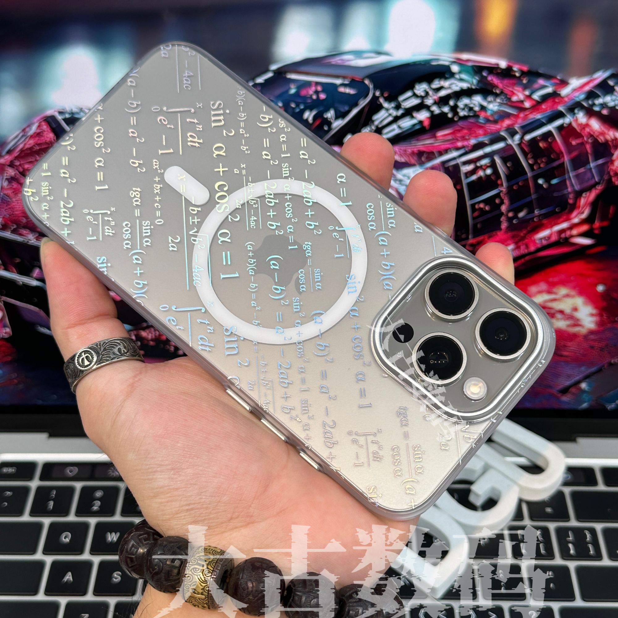 大孔【相机按键】烫金公式超薄适用苹果iphone16promax/15/14手机壳