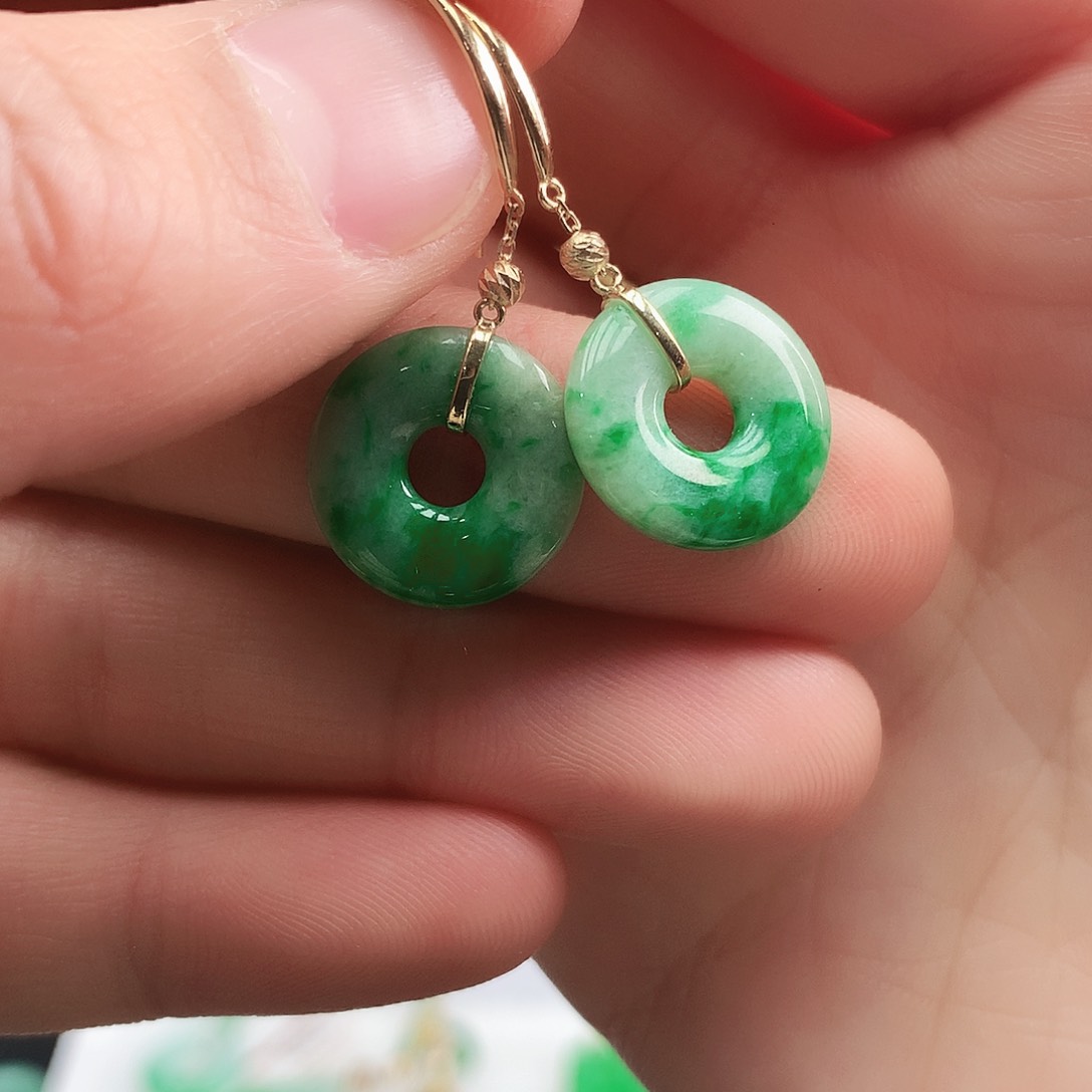 翡翠耳饰18K金镶嵌耳饰