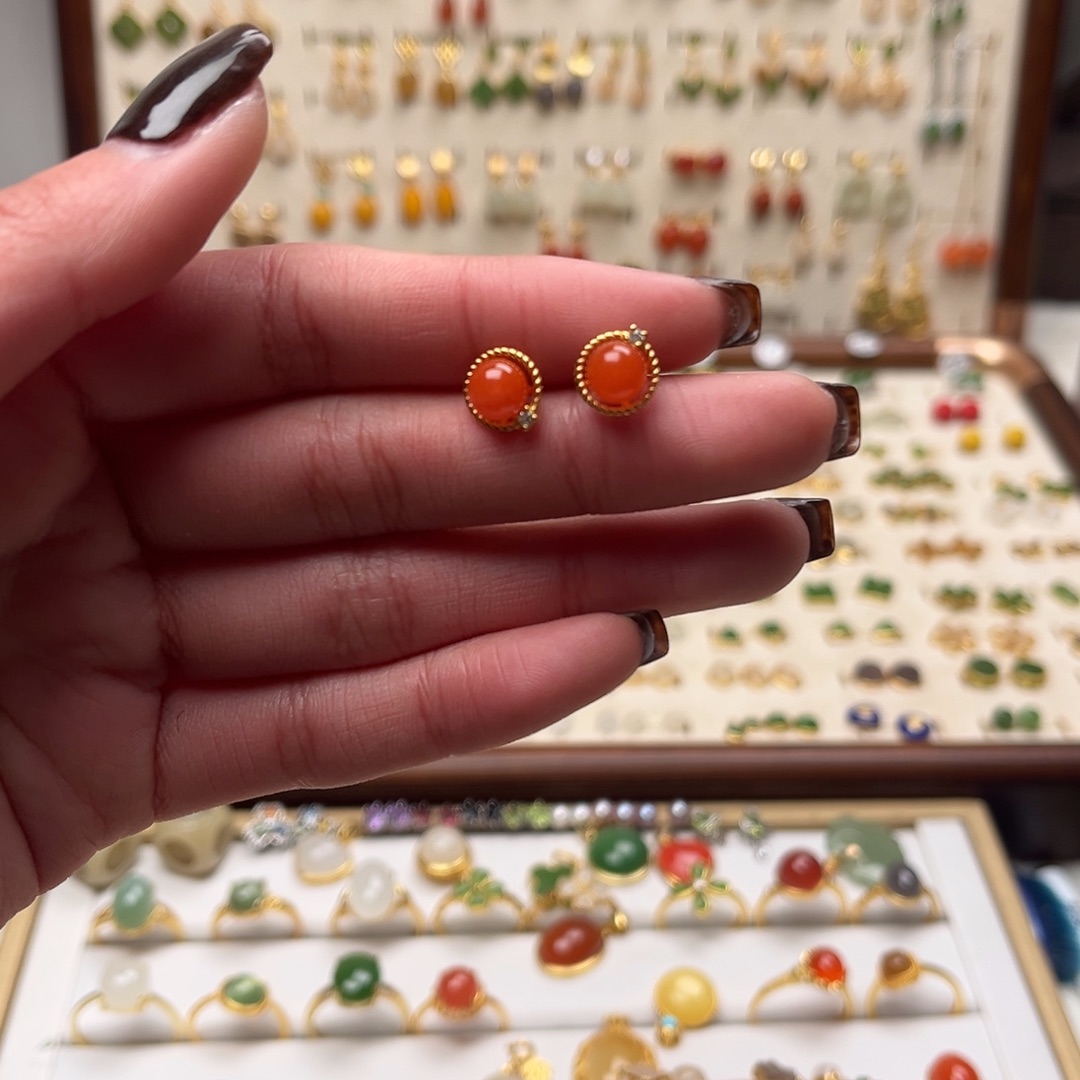 和田玉银S925镀金镶嵌耳坠