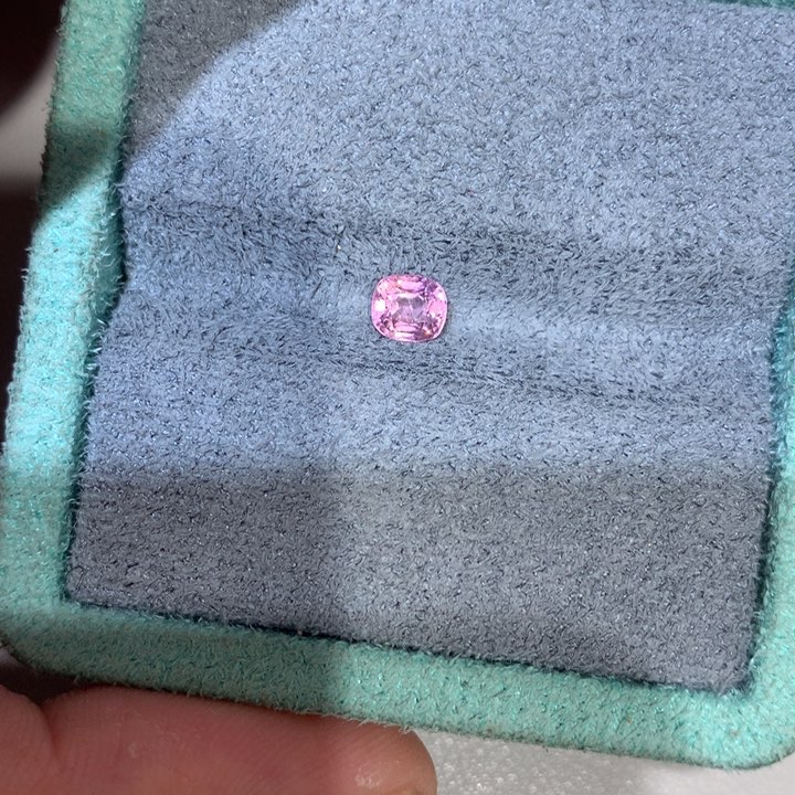 尖晶石裸石未镶嵌裸石94分