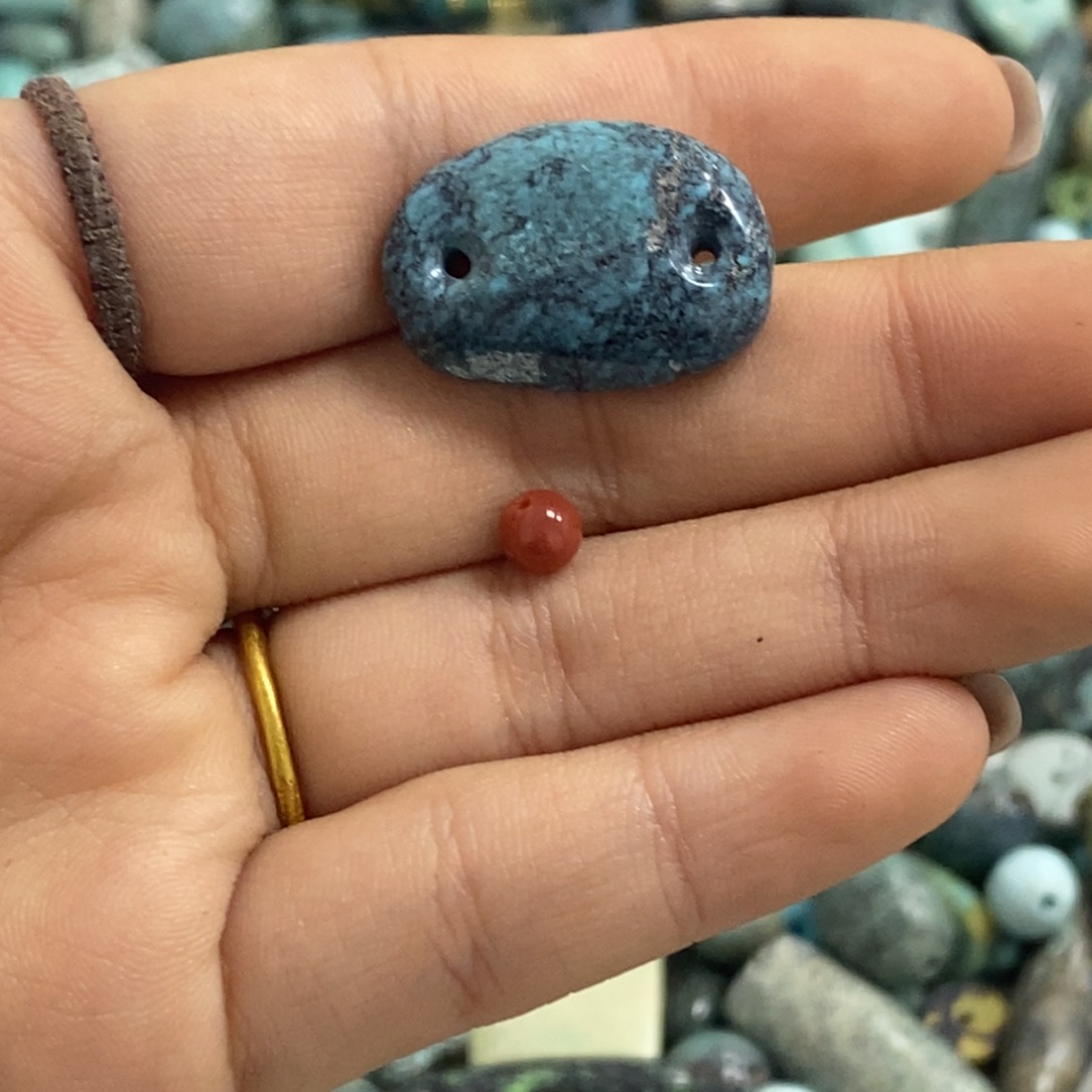 南红玛瑙未镶嵌珠宝奇石