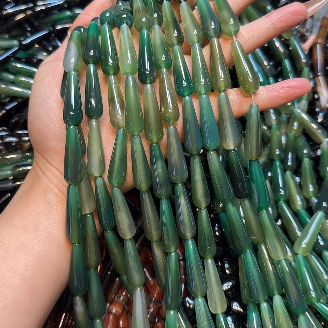 玛瑙/玉髓未镶嵌珠宝半成品天然绿玛瑙水滴我10✖️30mm