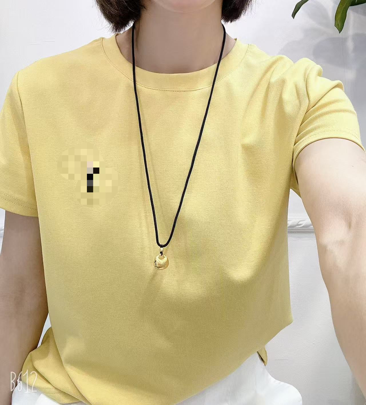 Y L家新款纯色宽松短袖