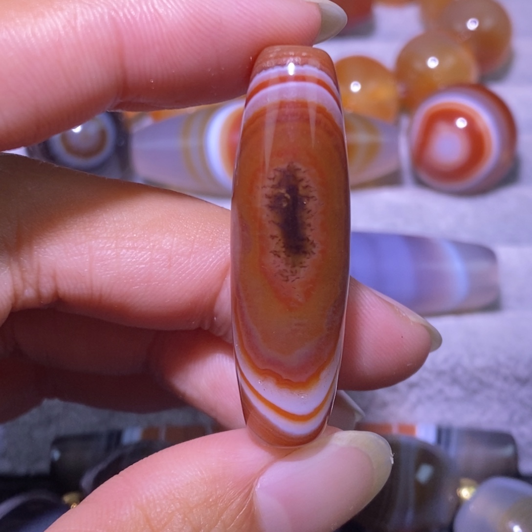 未镶嵌颈饰玛瑙/玉髓