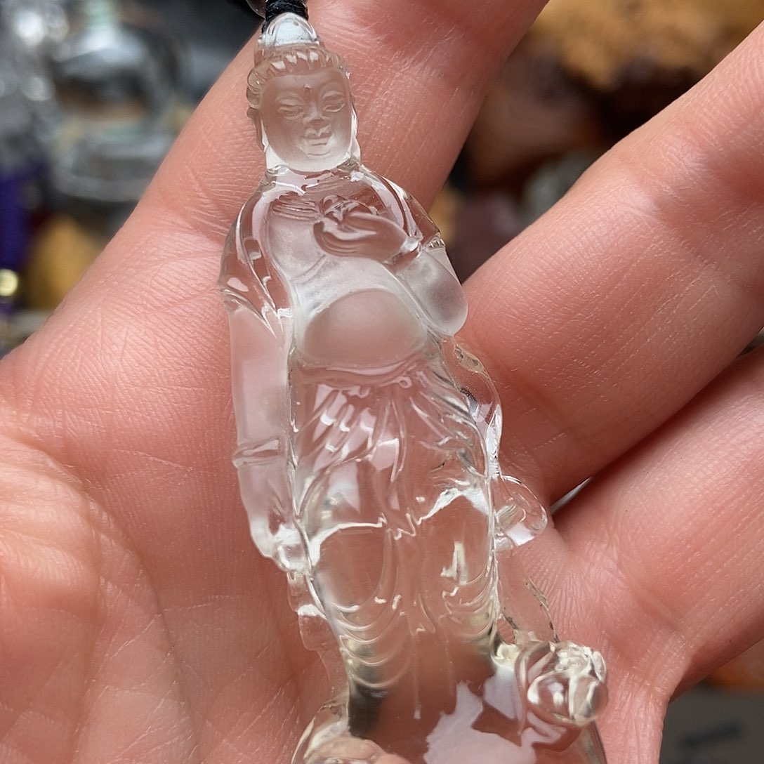 天然水晶吊坠未镶嵌水晶