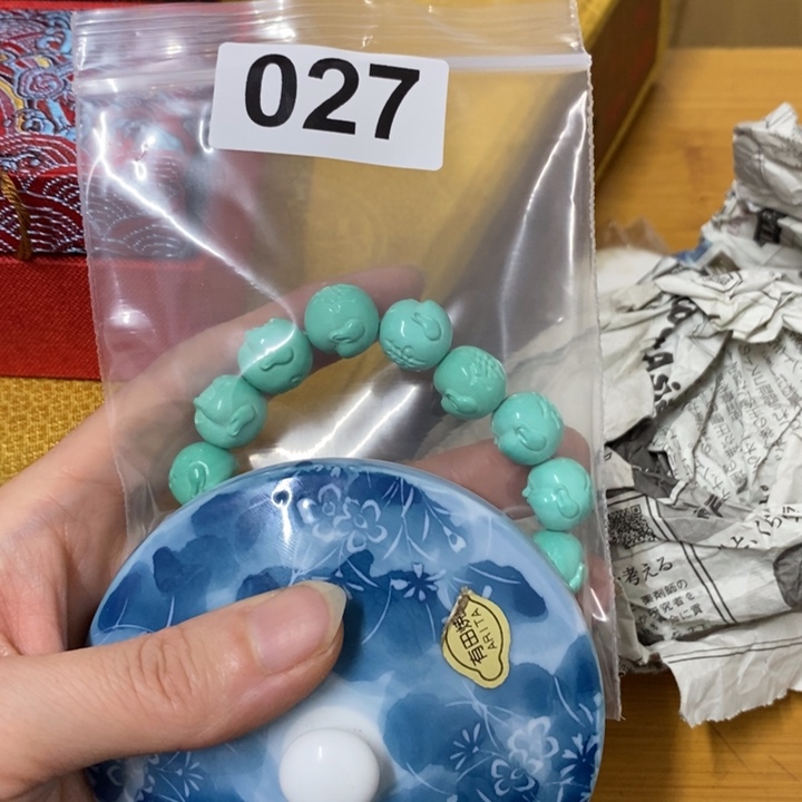 摆件中古工艺品一个