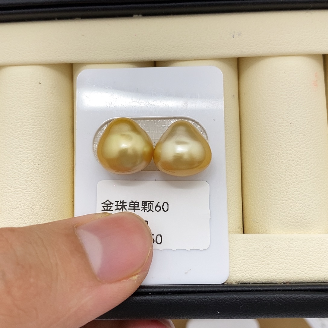 @***@未镶嵌海水珍珠耳饰12-13金珠对珠 无鉴赏