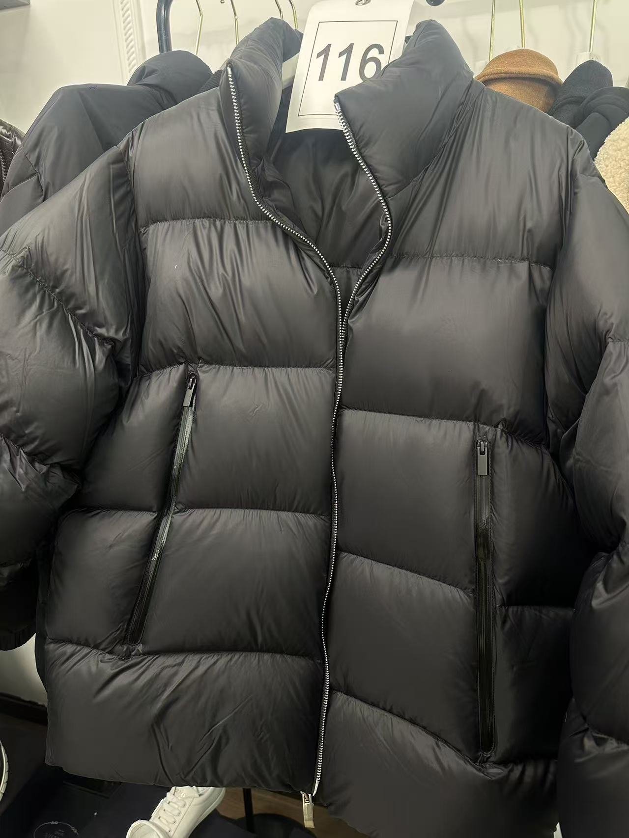 【小皮奢品】男士休闲羽绒服8071