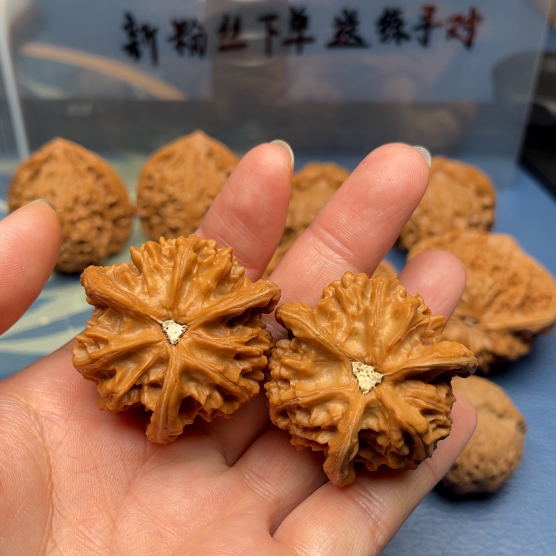 明***¿吊坠文玩核桃盘山三棱