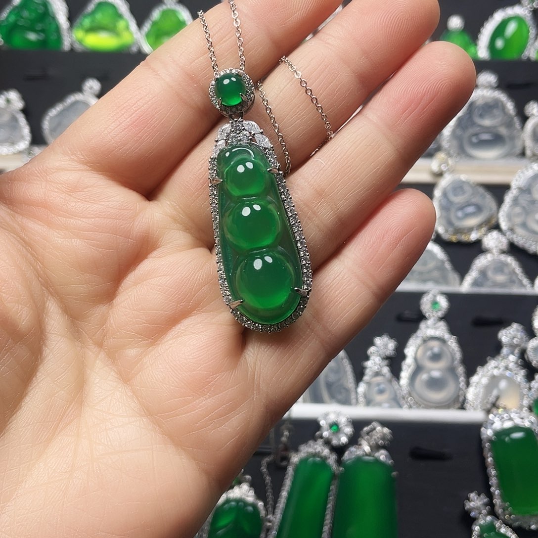 玛瑙/玉髓颈饰合金