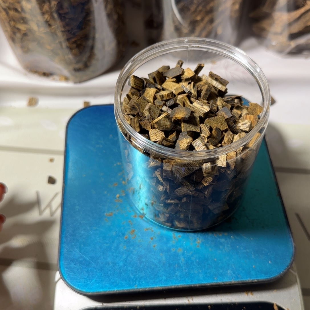 沉香碎屑沉香张勺子102克