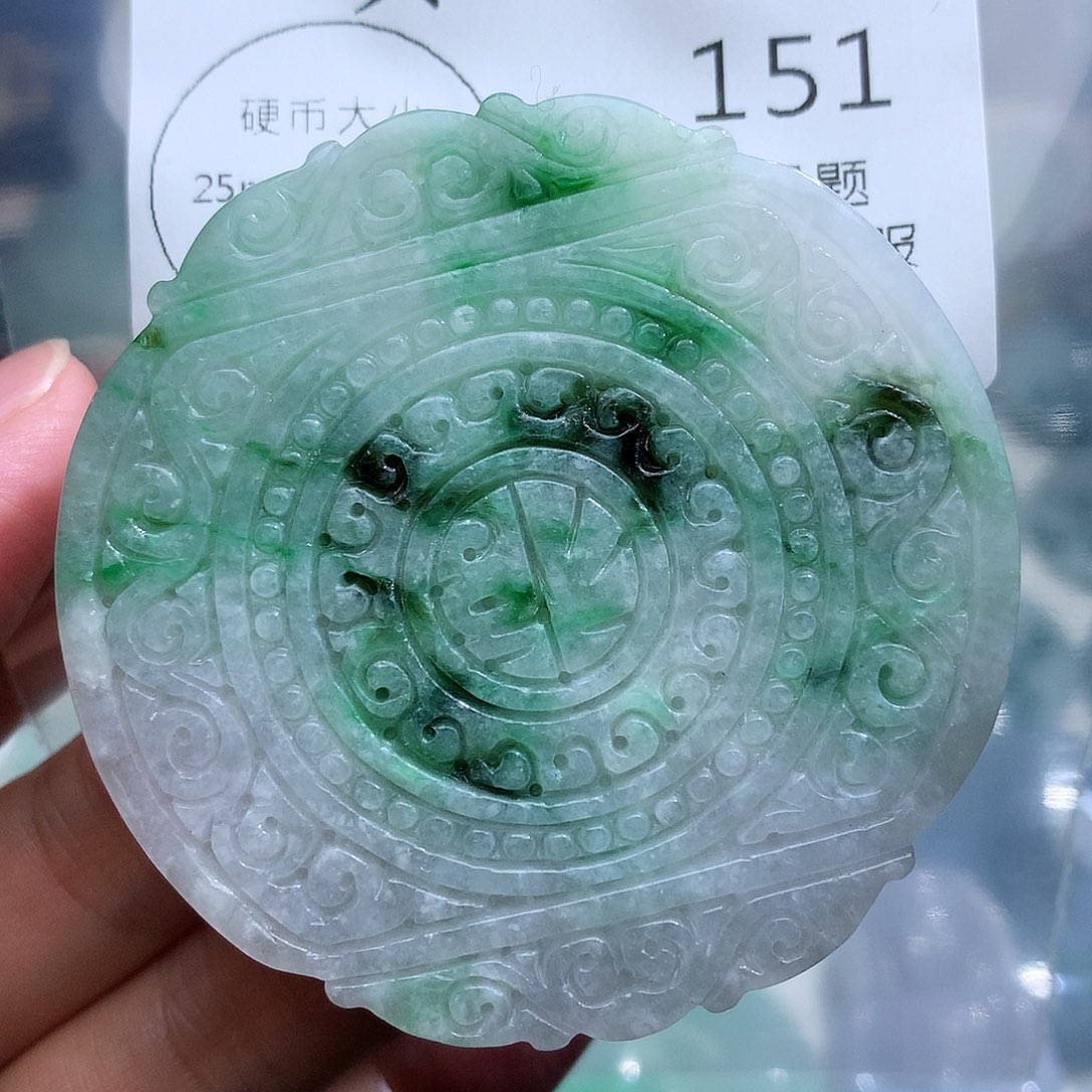 翡翠未镶嵌颈饰151