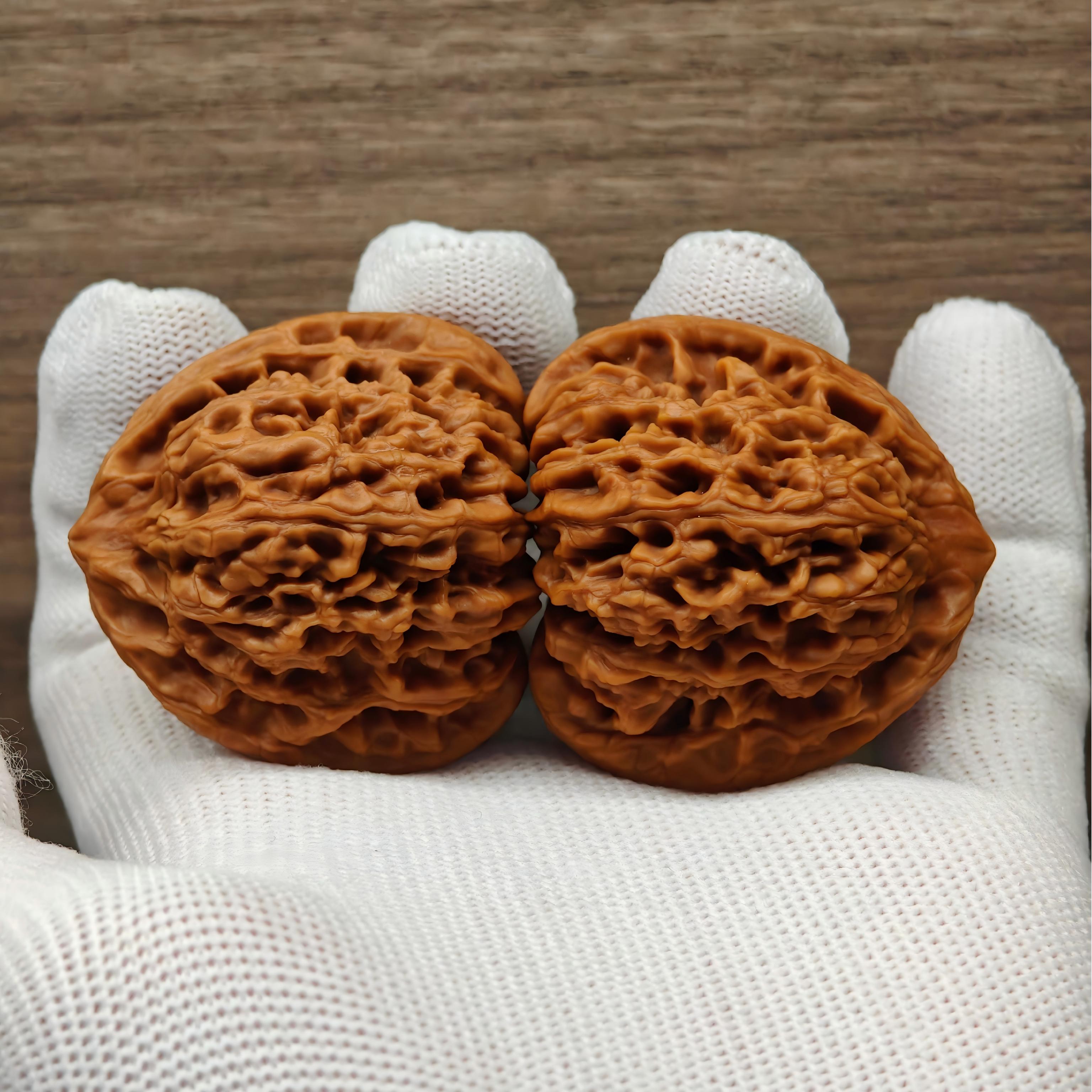 《千霖严选》文玩核桃直播间专用链接（偏远地区不包邮）