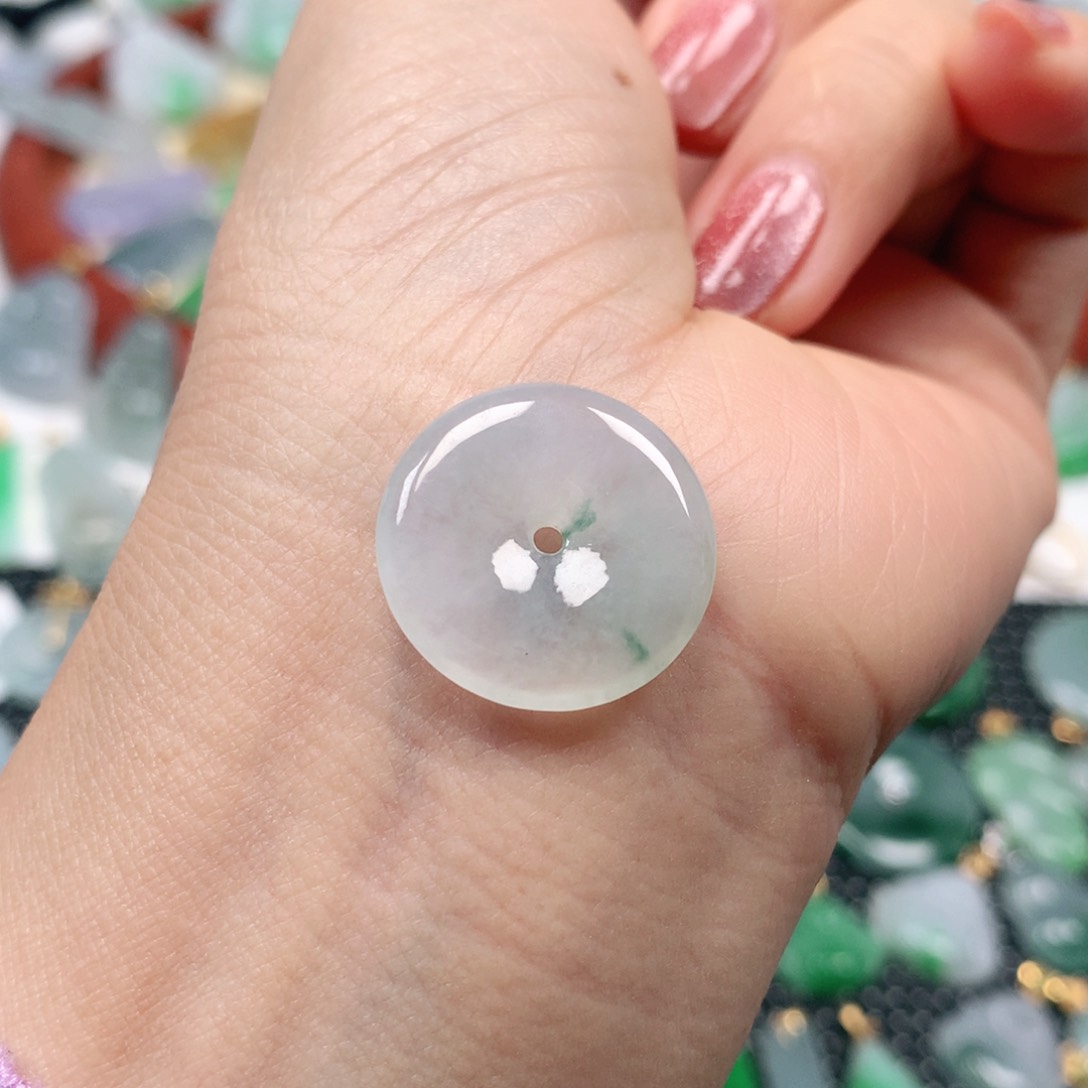 【闪购商品】翡翠吊坠(不含链)未镶嵌