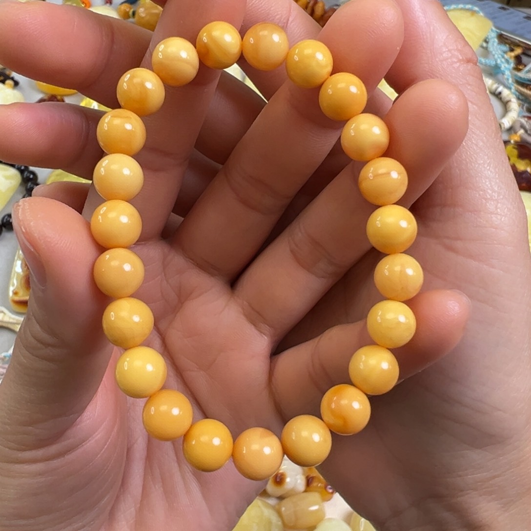 蜜蜡裸石未镶嵌蜜蜡