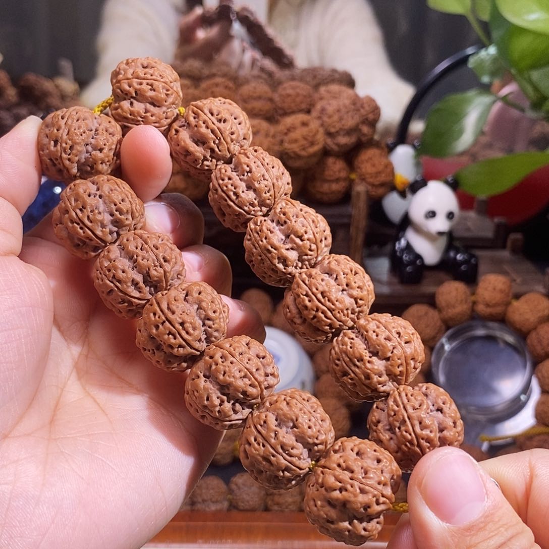 金刚菩提手串地**神龙牙梅花22mm