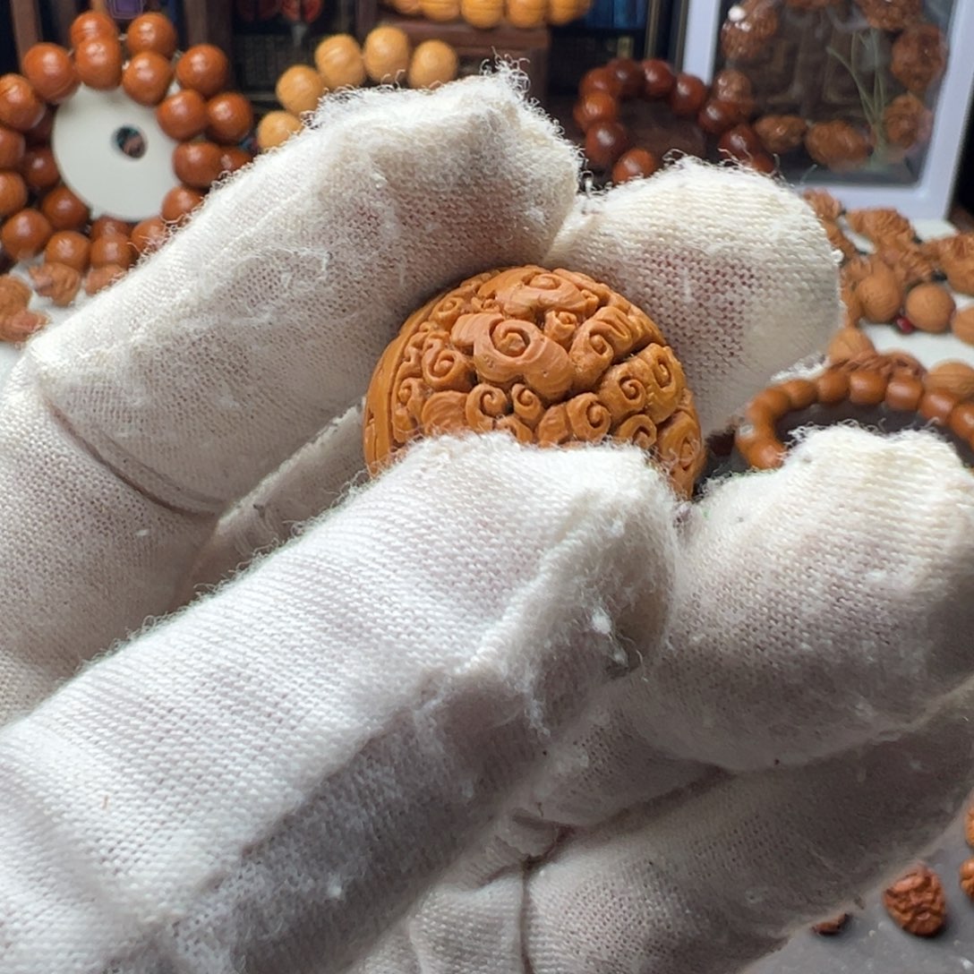 度***生桃木桃核纯手工制作工艺品