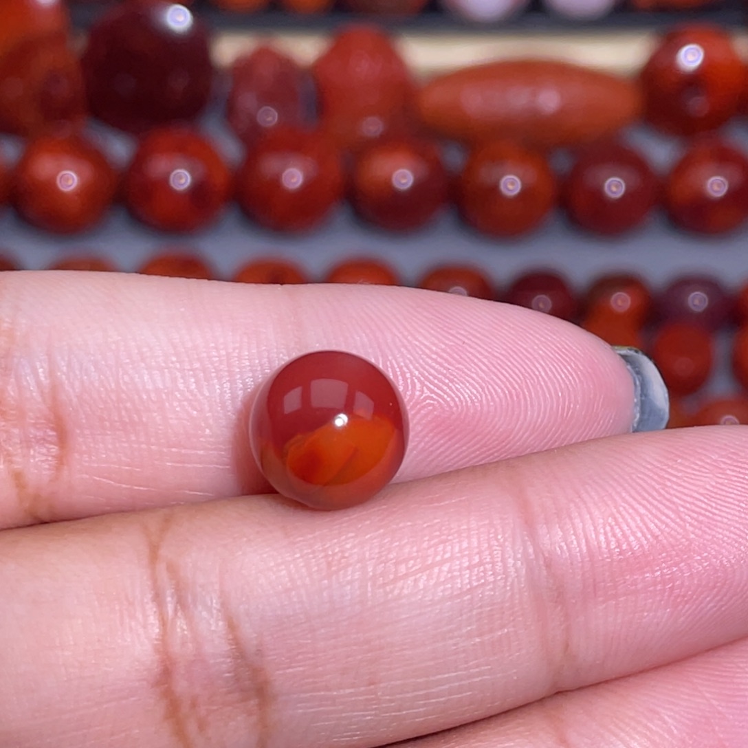 南红玛瑙未镶嵌瓦西双色圆珠卡10.4