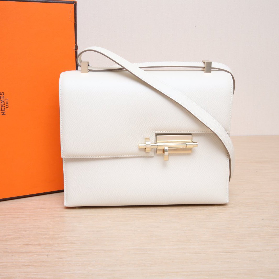 99新 Hermes/爱马仕 小花柳Verrou包 23奶昔白 Ep皮 D刻 金扣 