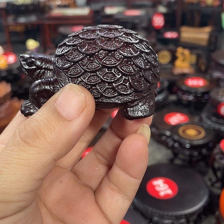 琉璃手工艺品红木底座工艺品