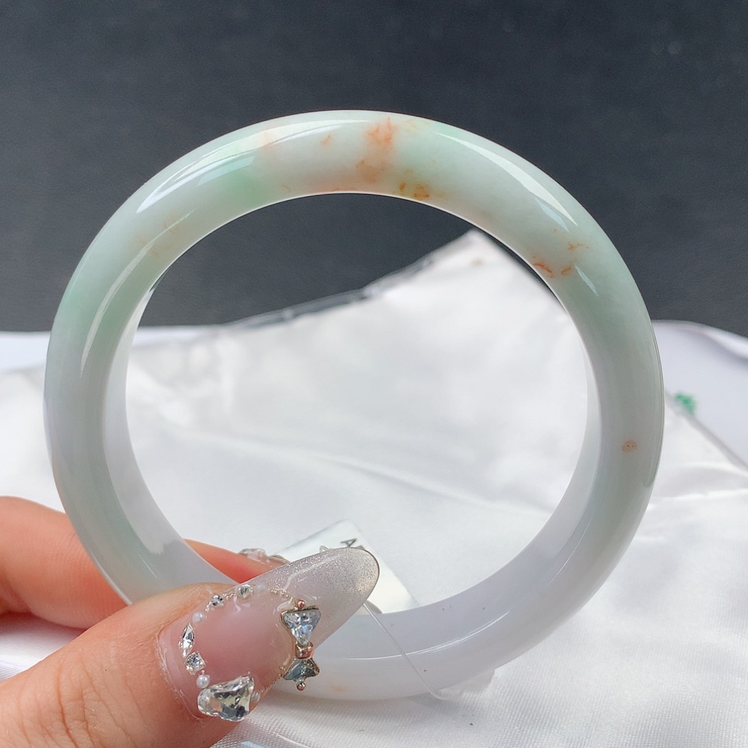 翡翠手镯未镶嵌54正58